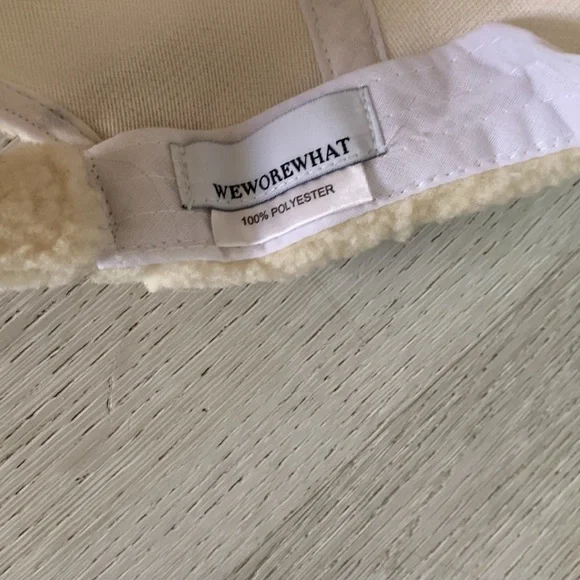 We wore what‎ Sherpa Baseball Hat cream - Picture 6 of 7